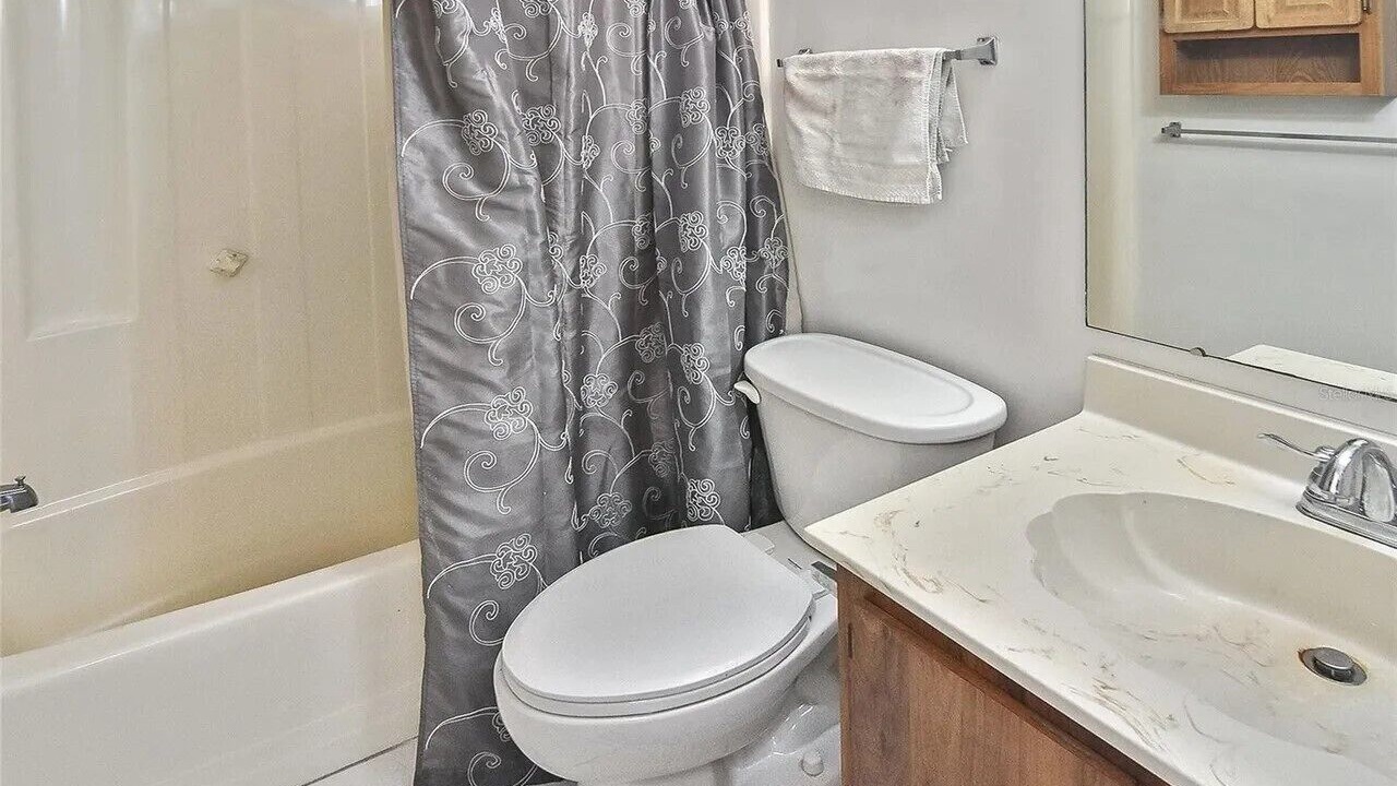 Photo of Bathroom in Lake Suzy