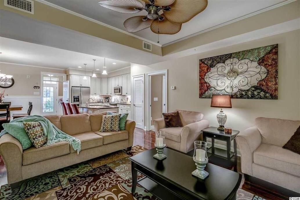 Photo of Livingroom in Murrells Inlet