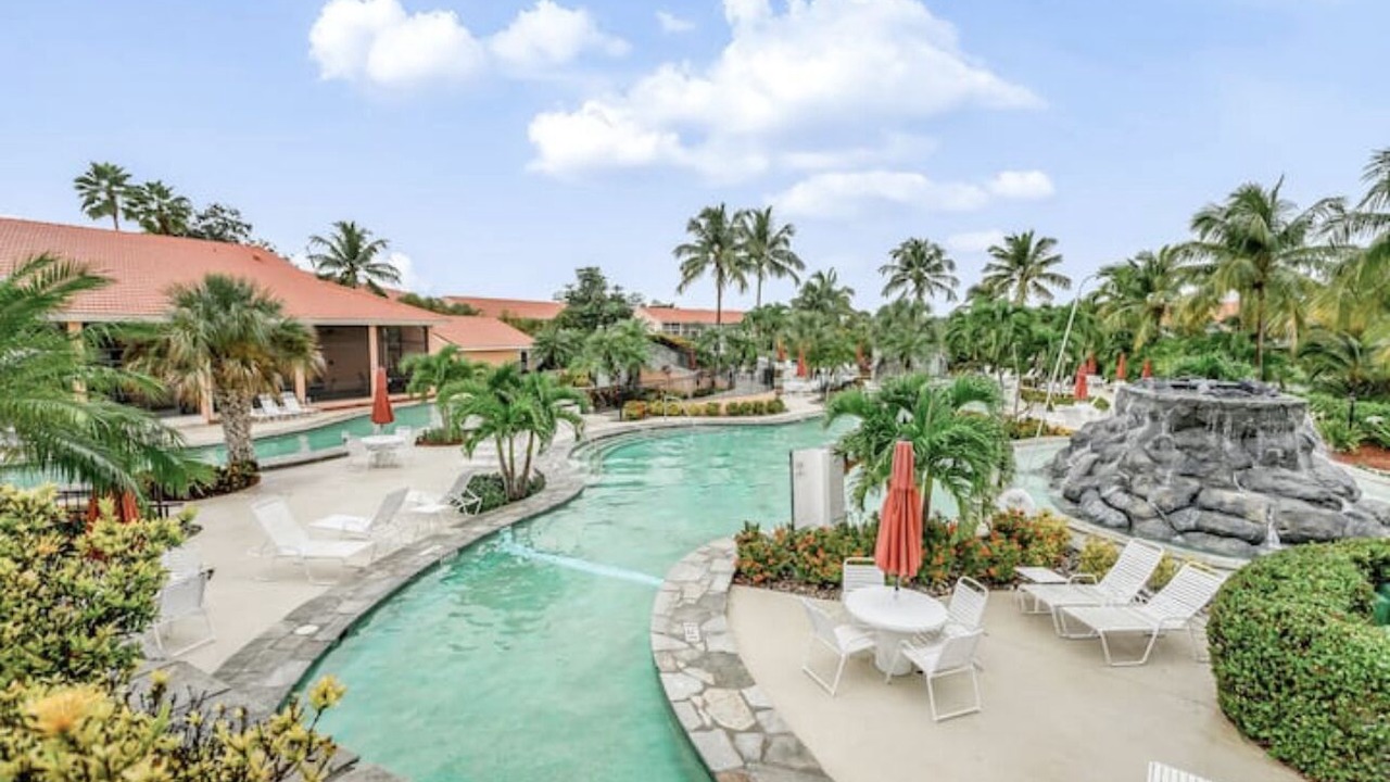 Photo of Outdoor in Naples