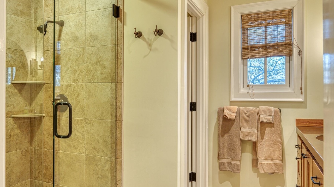Photo of Bathroom in Highlands