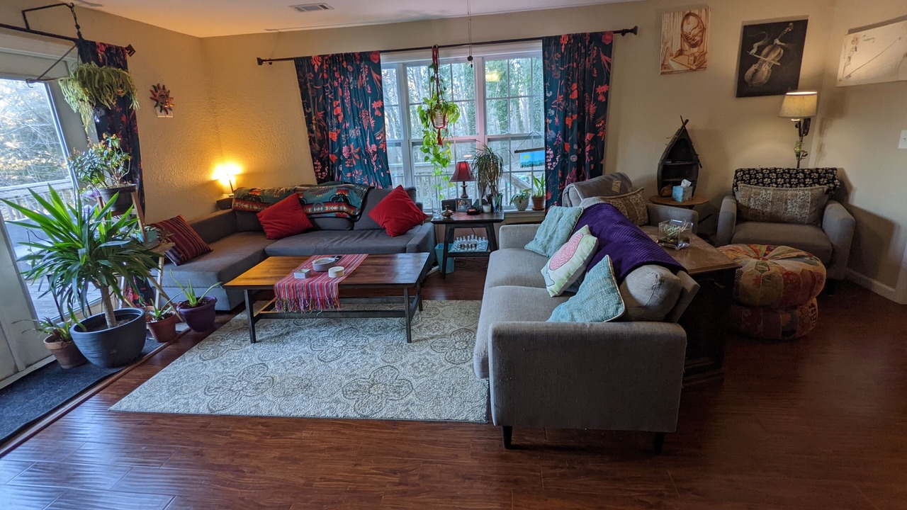 Photo of Livingroom in Chatuge Village