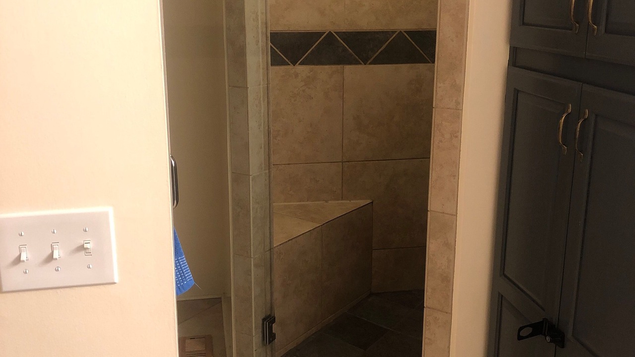 Photo of Bathroom in Sheffield Park