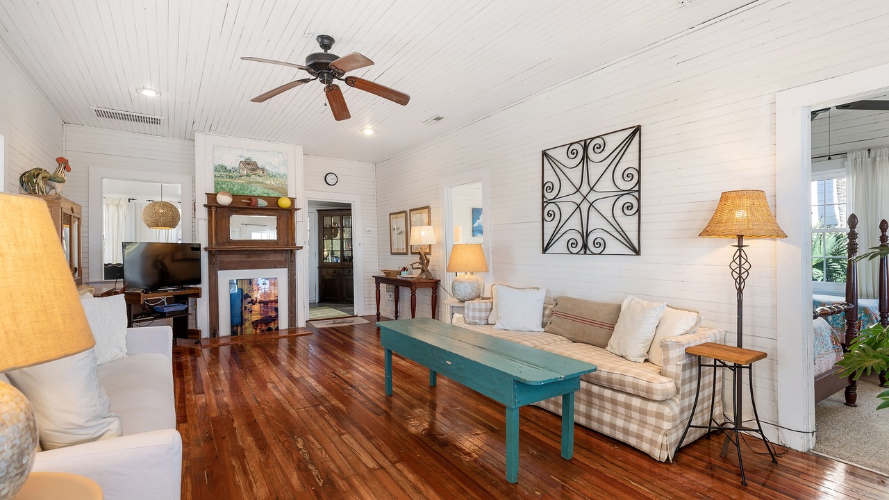 Photo of Livingroom in Folly Beach