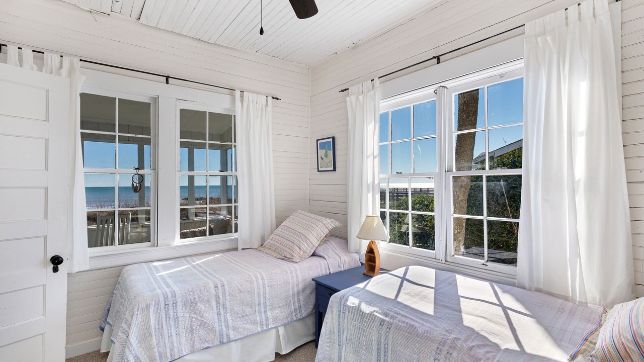 Photo of Bedroom in Folly Beach