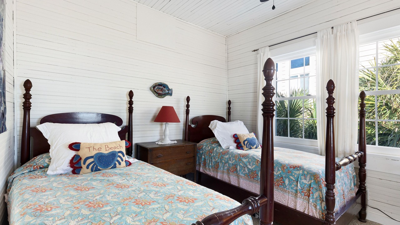 Photo of Bedroom in Folly Beach