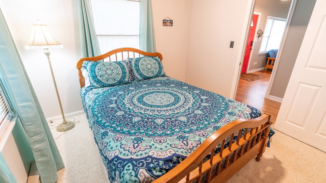 Photo of Bedroom in Townville
