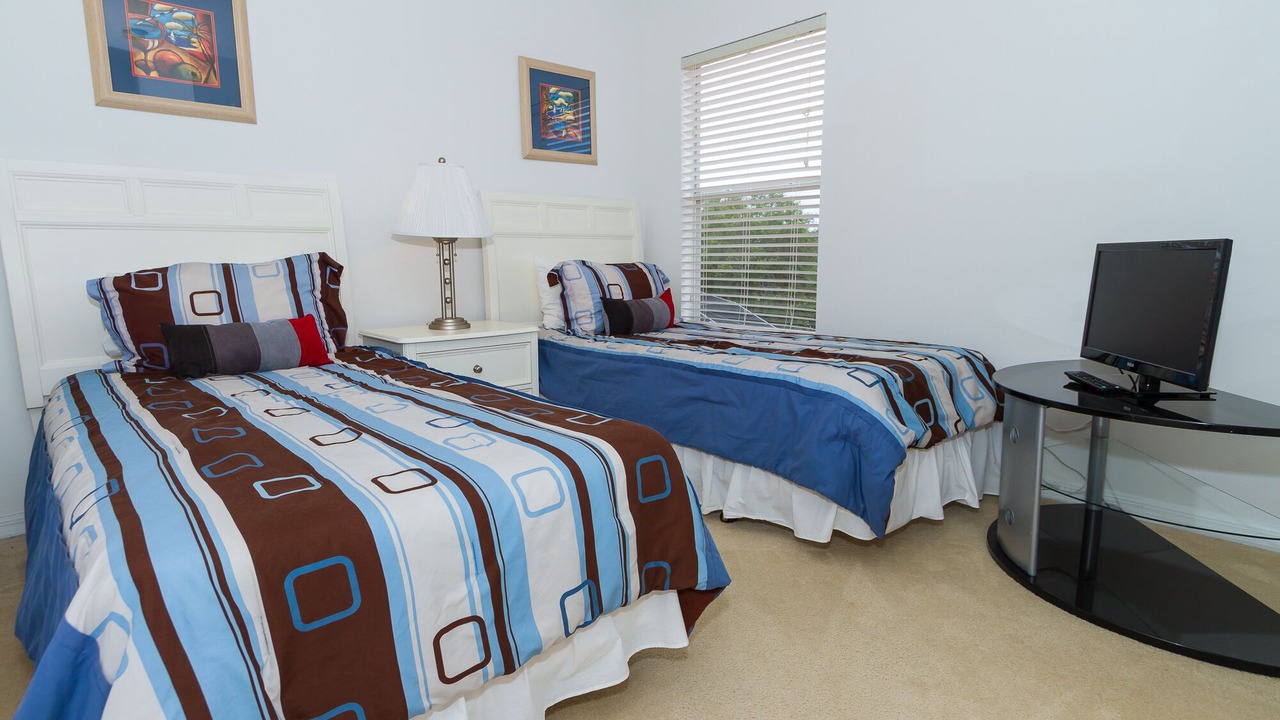 Photo of Bedroom in Hunters Creek