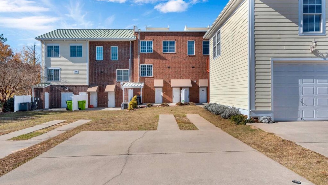 Photo of Outdoor in Lake Carolina