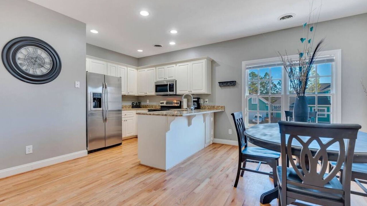 Photo of Kitchen in Lake Carolina