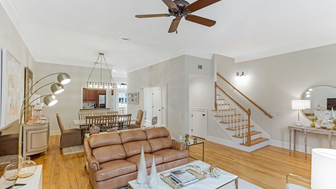 Photo of Livingroom in Historic Downtown Savannah