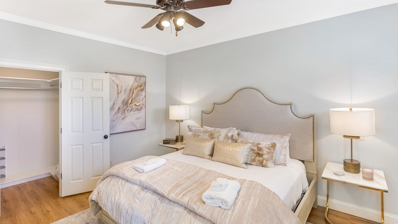 Photo of Bedroom in Historic Downtown Savannah