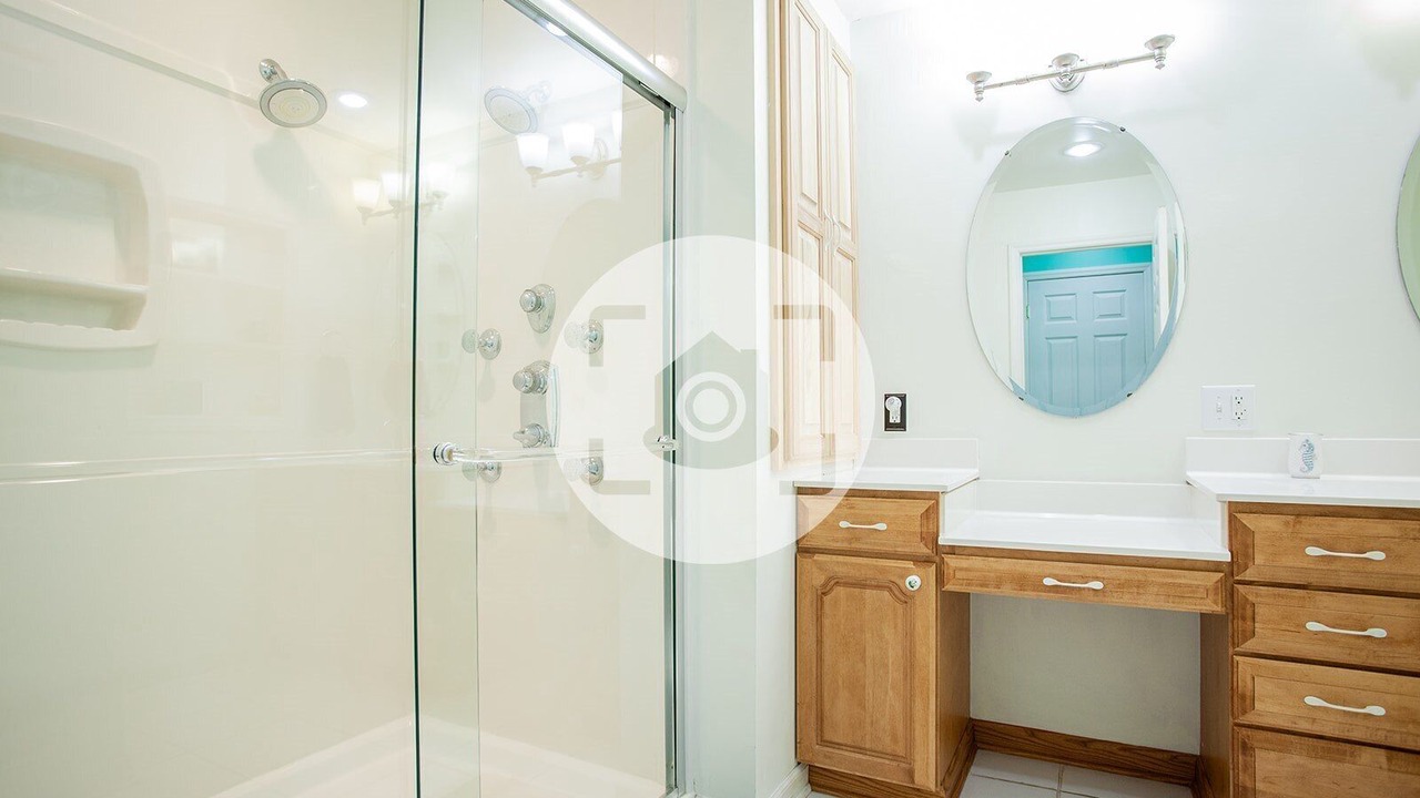 Photo of Bathroom in West Union