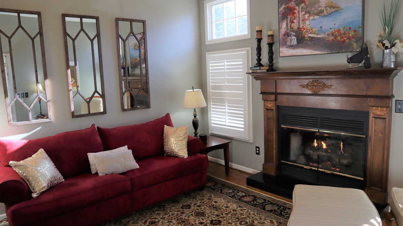 Photo of Livingroom in West Union