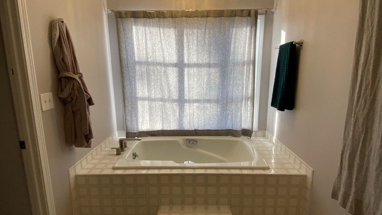 Photo of Bathroom in Martin