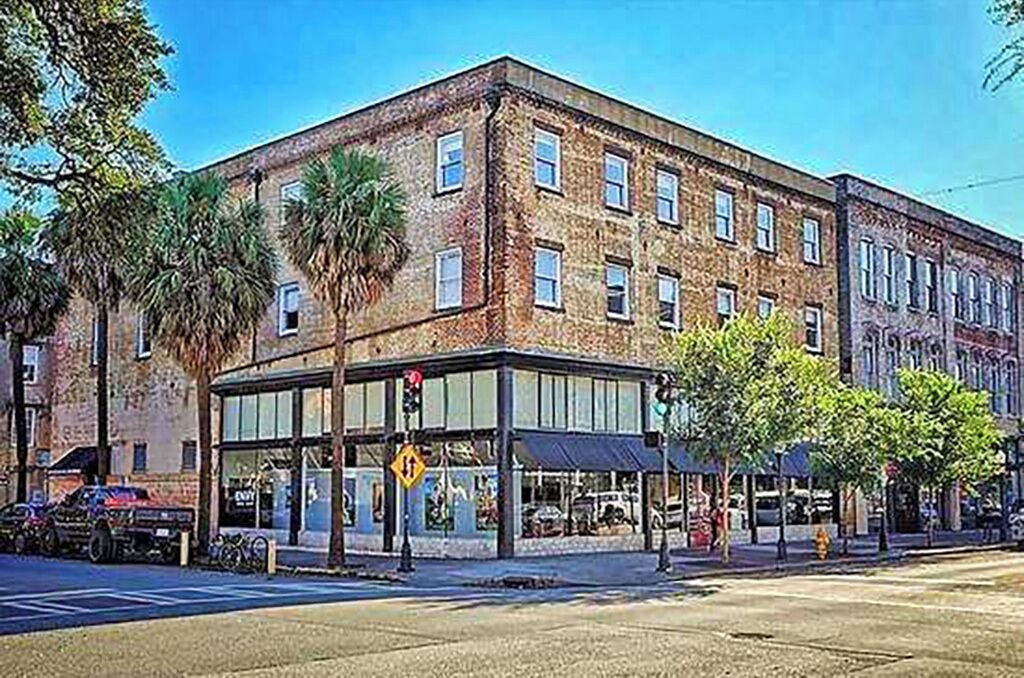 Photo of Others in Historic District - North