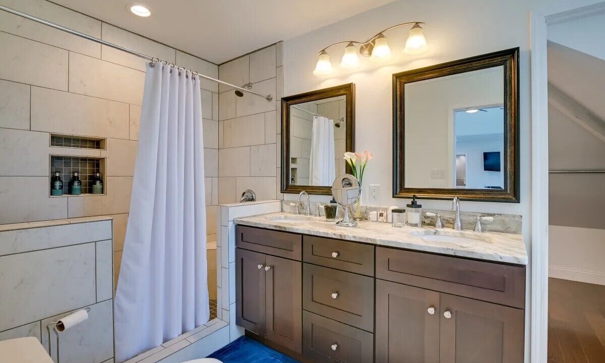 Photo of Bathroom in Conway