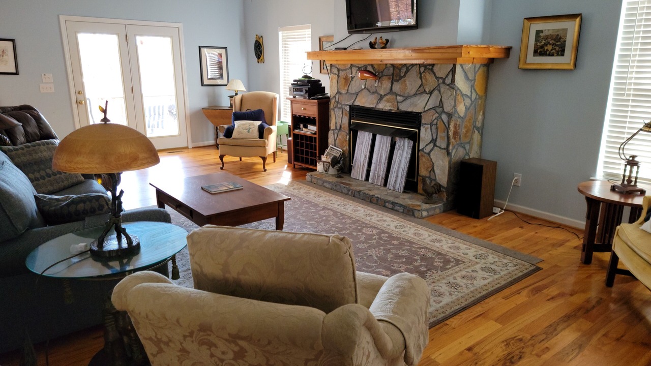 Photo of Livingroom in Fair Play