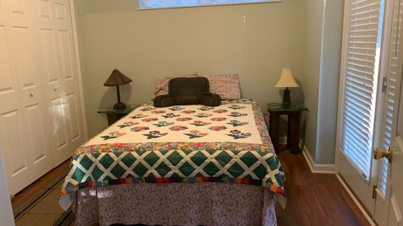Photo of Bedroom in Fair Play