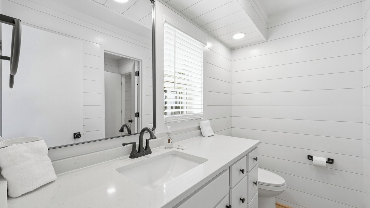 Photo of Bathroom in North Litchfield Beach