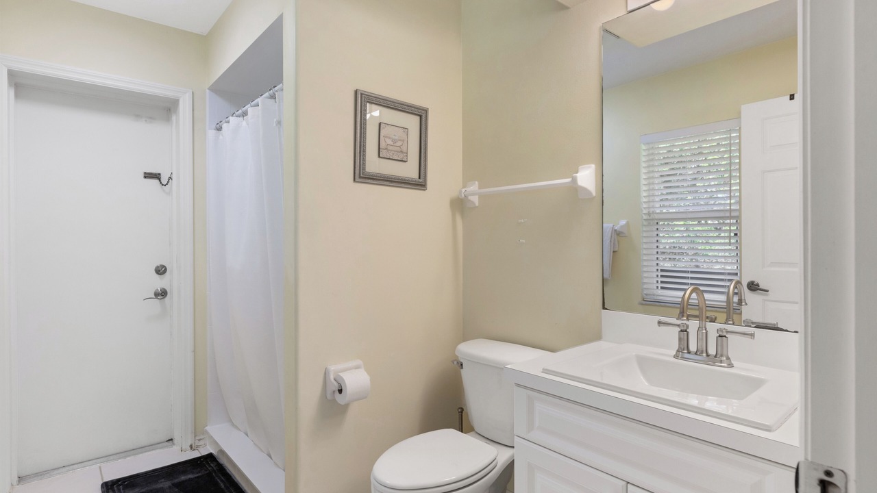 Photo of Bathroom in Sebastian Highlands