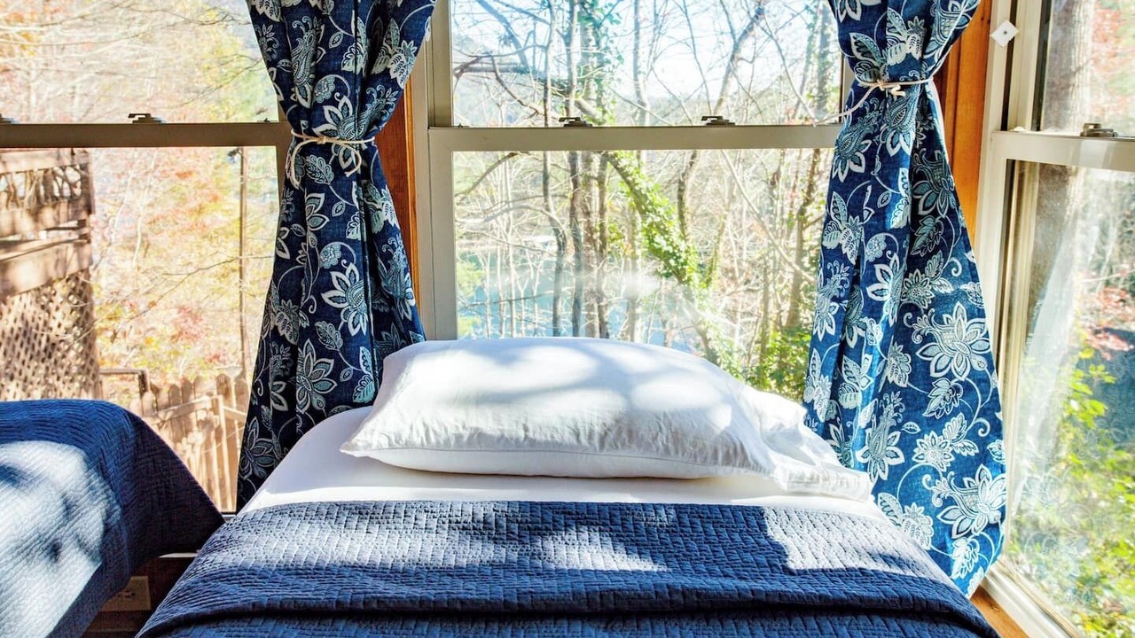 Photo of Bedroom in Salem