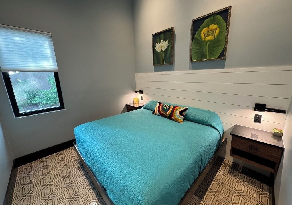 Photo of Bedroom in Seneca