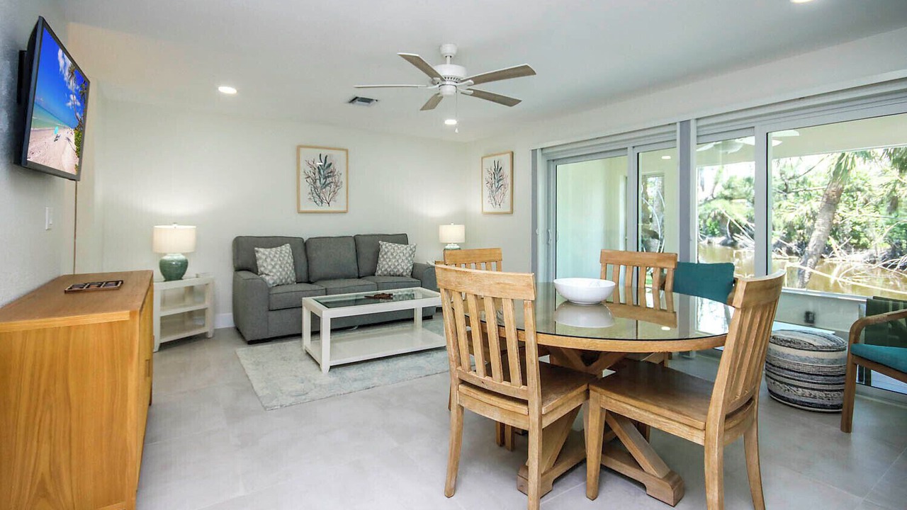 Photo of Livingroom in Tradewinds