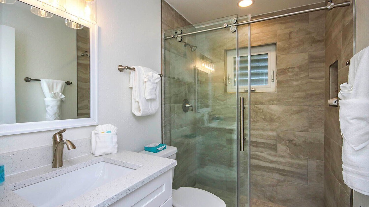 Photo of Bathroom in Tradewinds