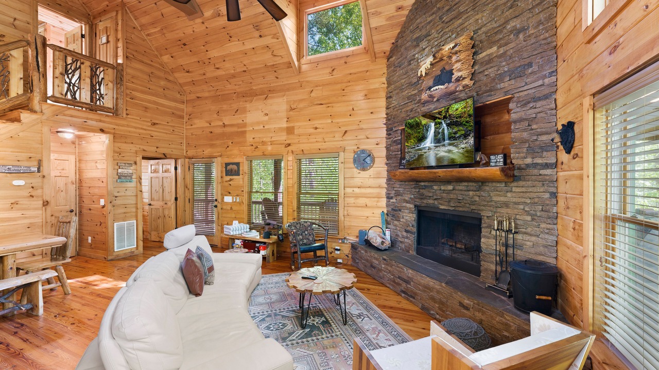 Photo of Livingroom in Cleveland