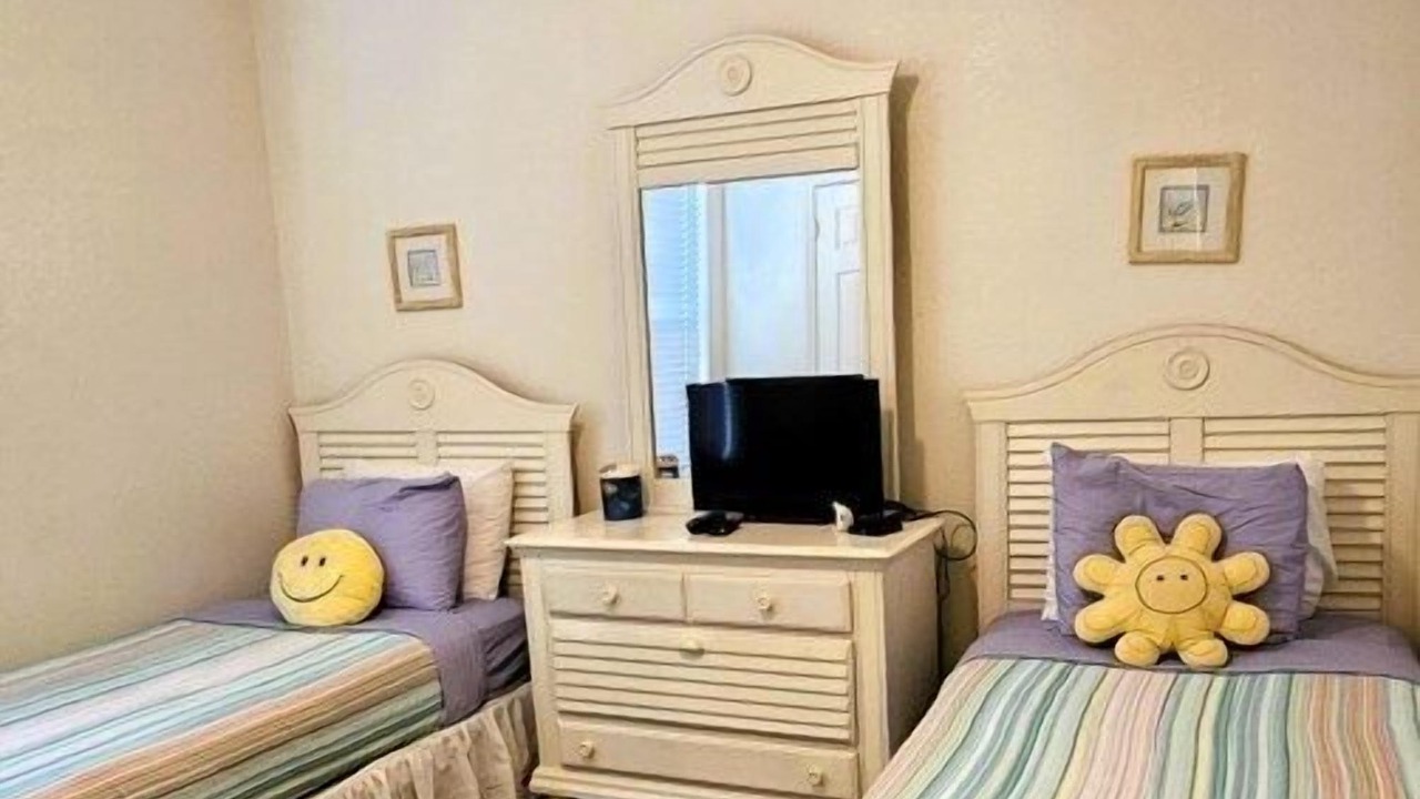 Photo of Bedroom in Windsor Palms