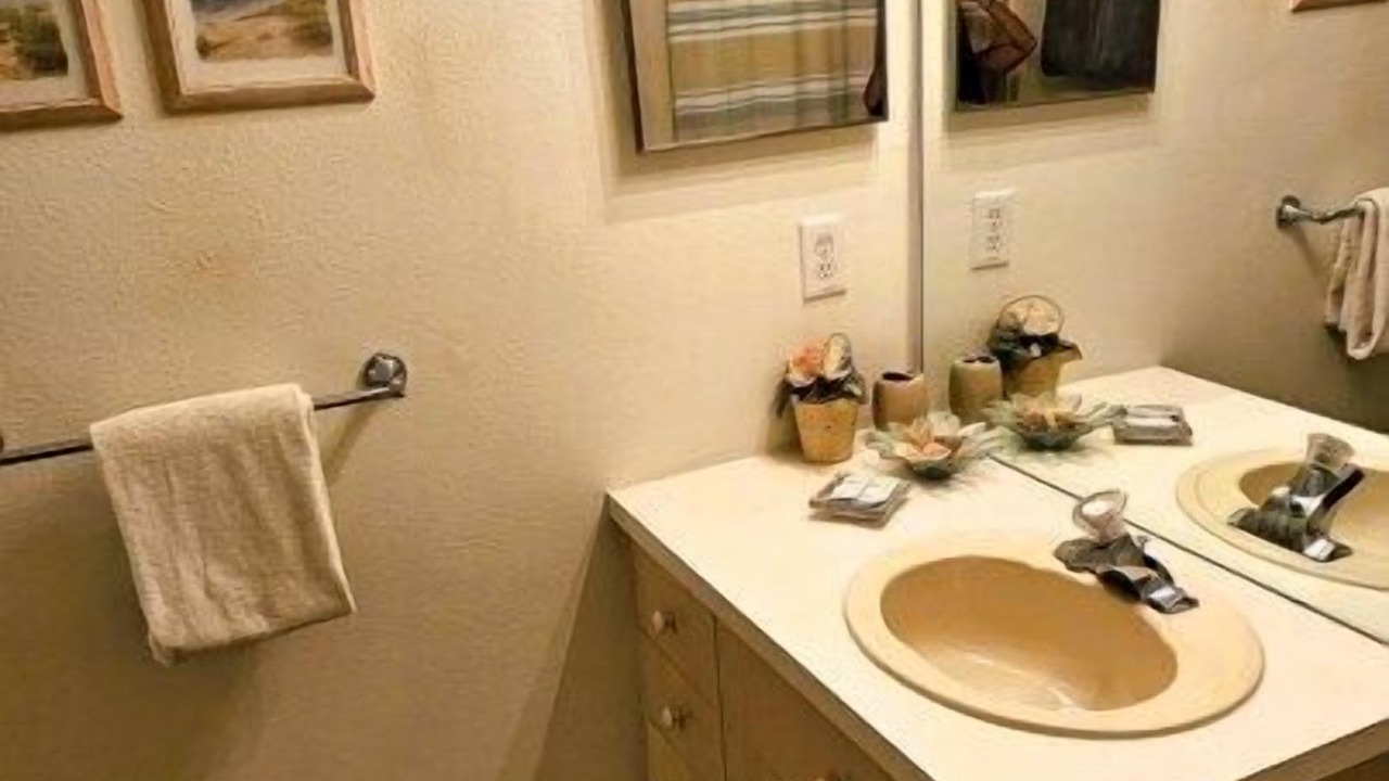 Photo of Bathroom in Windsor Palms
