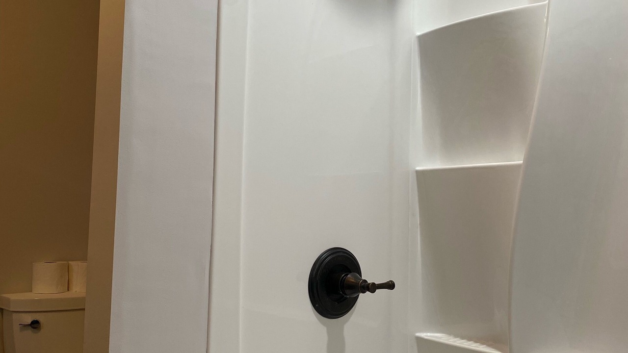 Photo of Bathroom in Townville