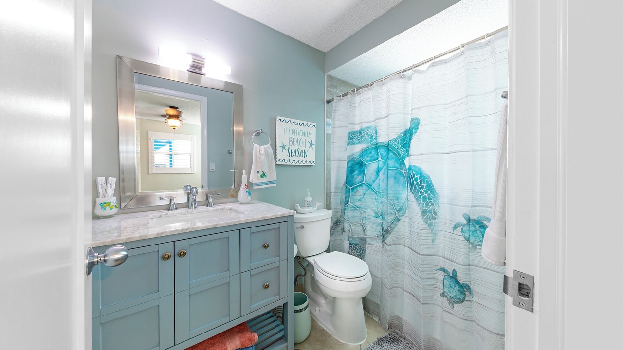 Photo of Bathroom in Isles of Capri