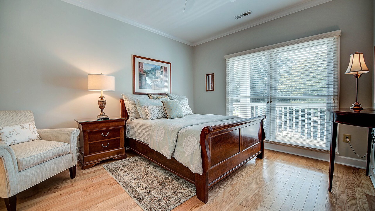 Photo of Bedroom in Debordieu Colony