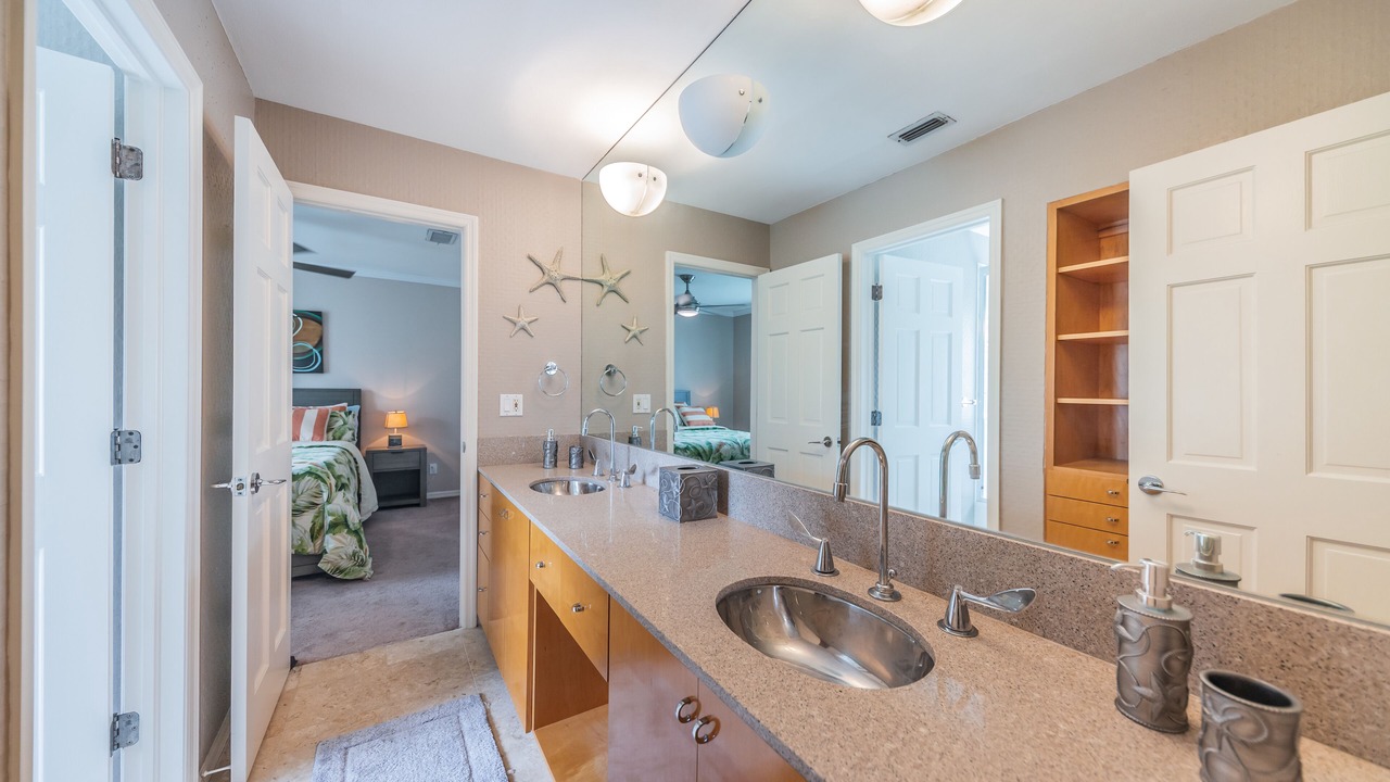Photo of Bathroom in Sunset Beach