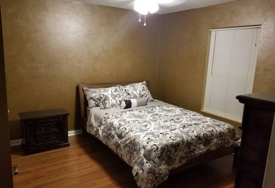 Photo of Bedroom in Peach Orchard