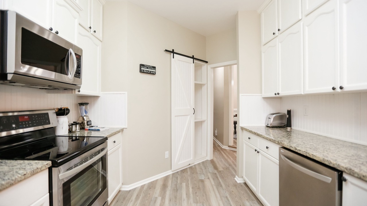 Photo of Kitchen in Stallings