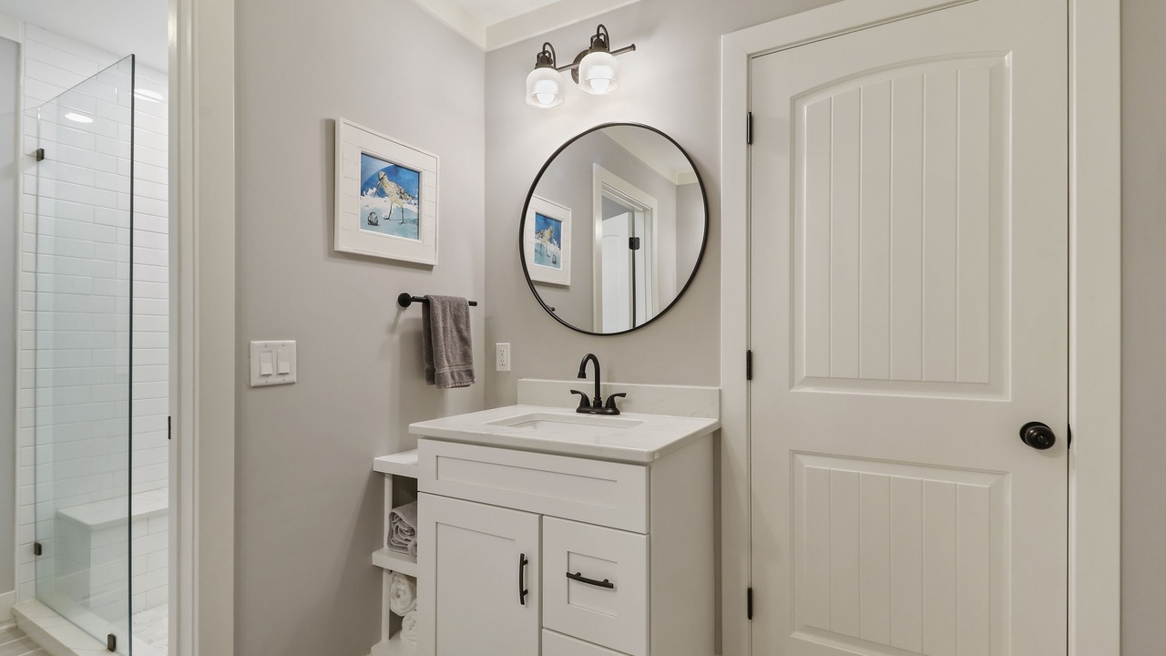 Photo of Bathroom in Heritage Woods