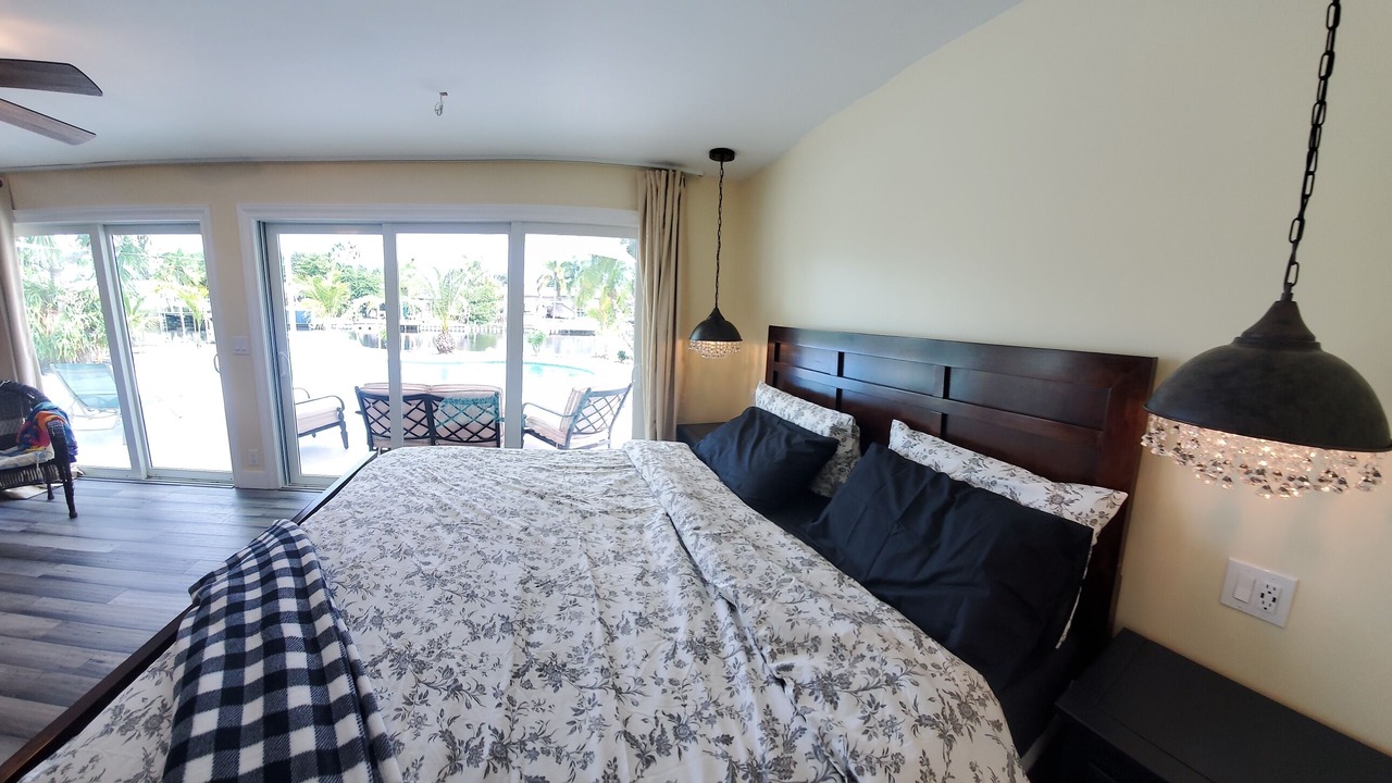 Photo of Outdoor in Tropic Palms