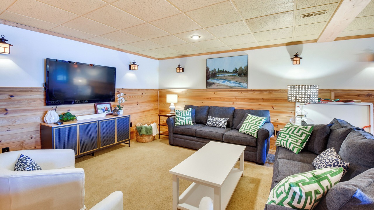 Photo of Livingroom in Seneca