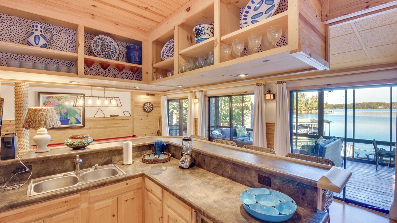 Photo of Kitchen in Seneca