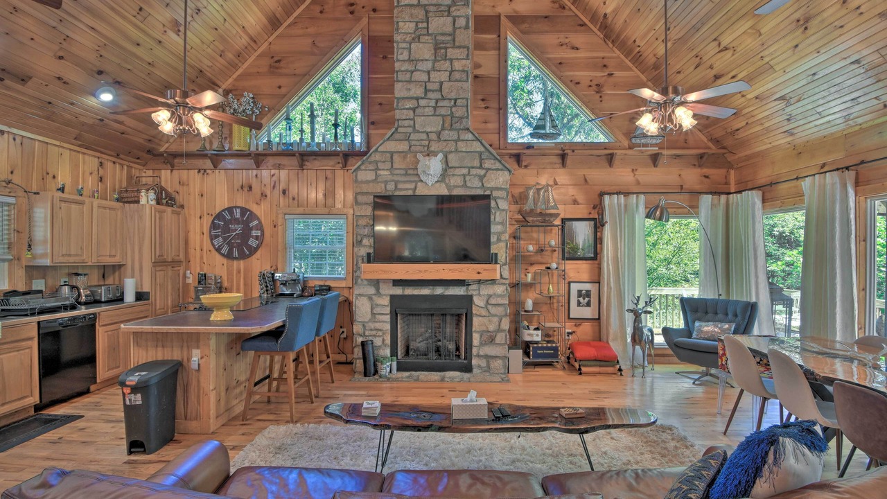 Photo of Livingroom in Fair Play