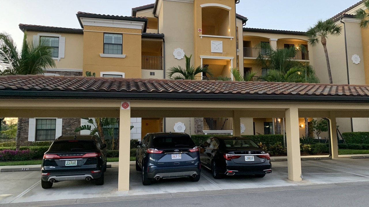 Photo of Outdoor in Naples
