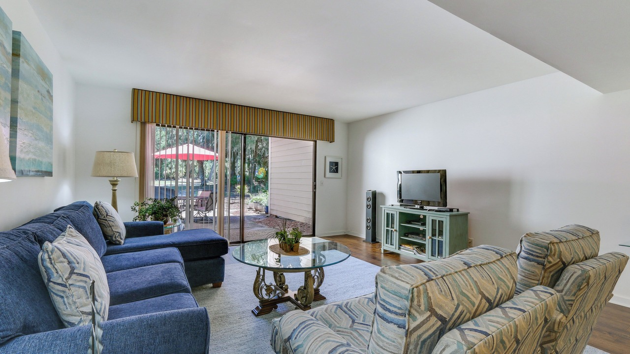 Photo of Bedroom in Shipyard Plantation