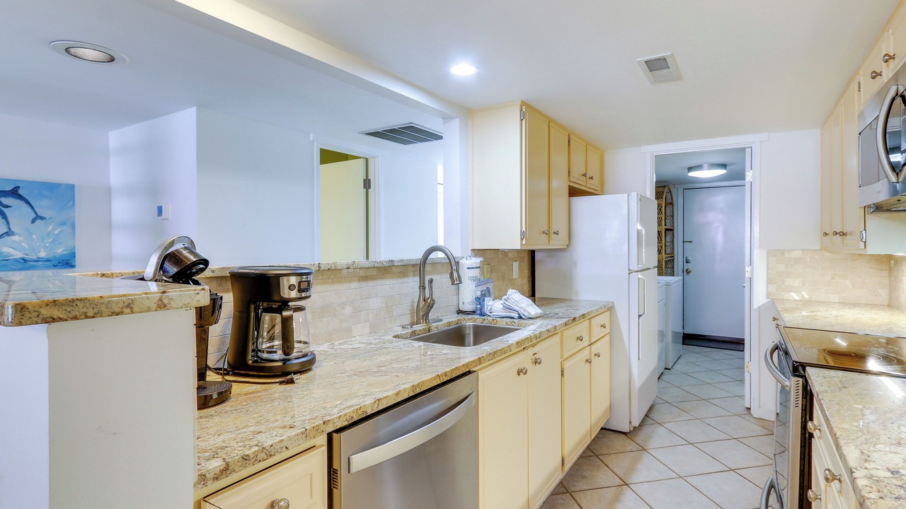 Photo of Kitchen in Shipyard Plantation