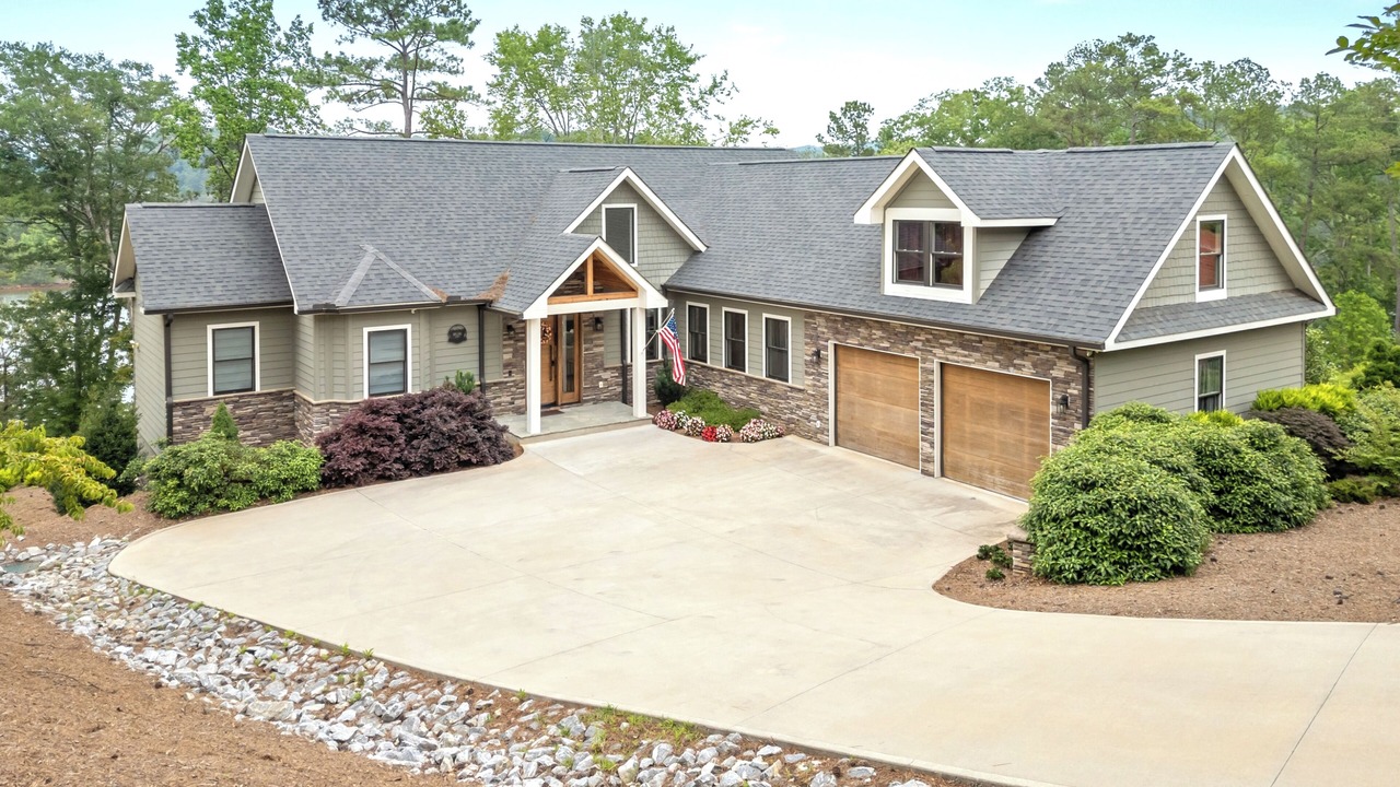 Photo of Outdoor in Six Mile