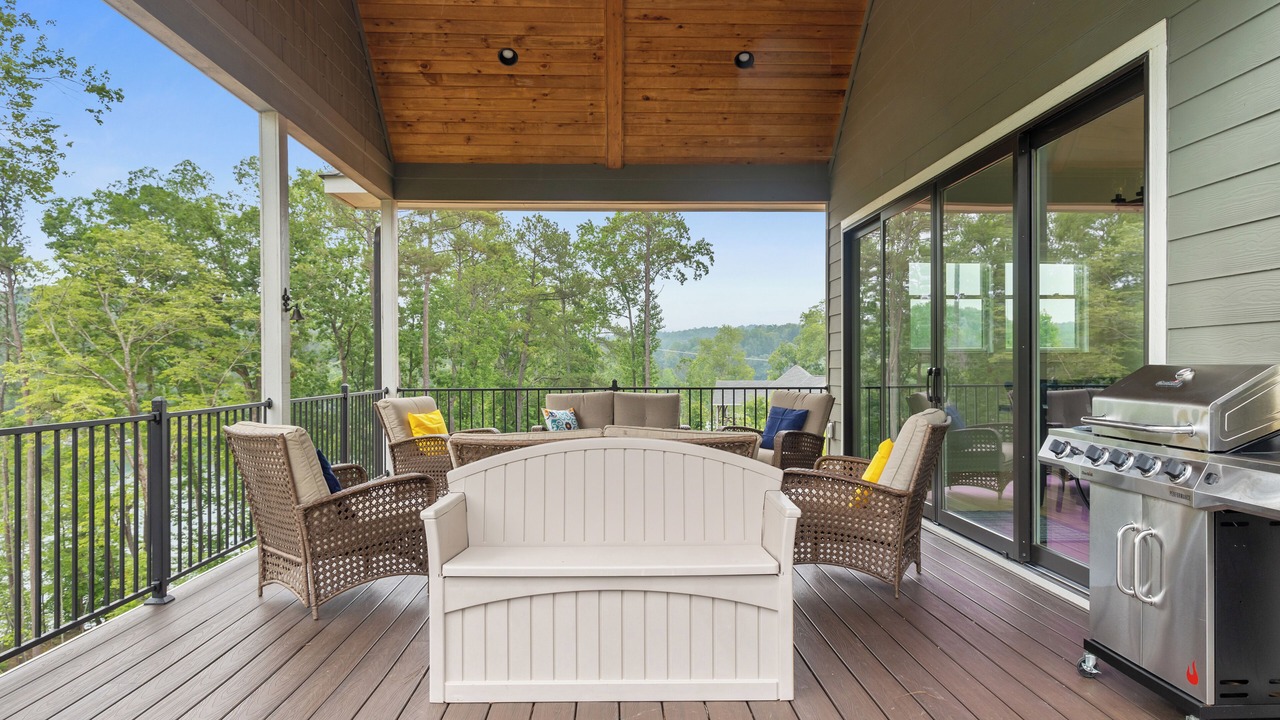Photo of Patio Balcony in Six Mile