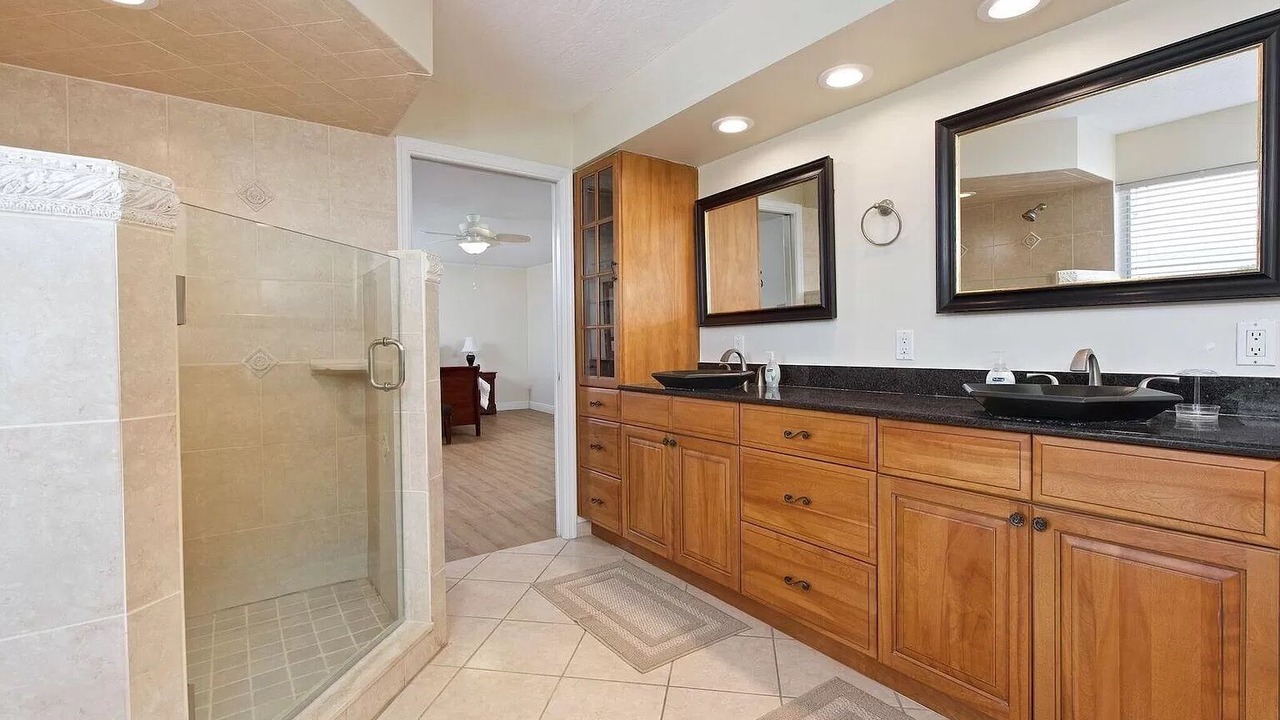Photo of Bathroom in Woodland Estates