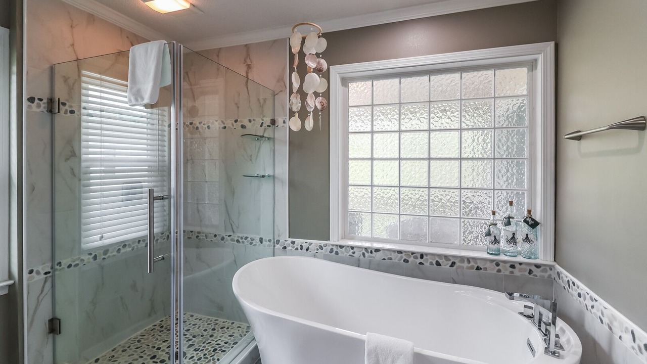 Photo of Bathroom in Tybee Island