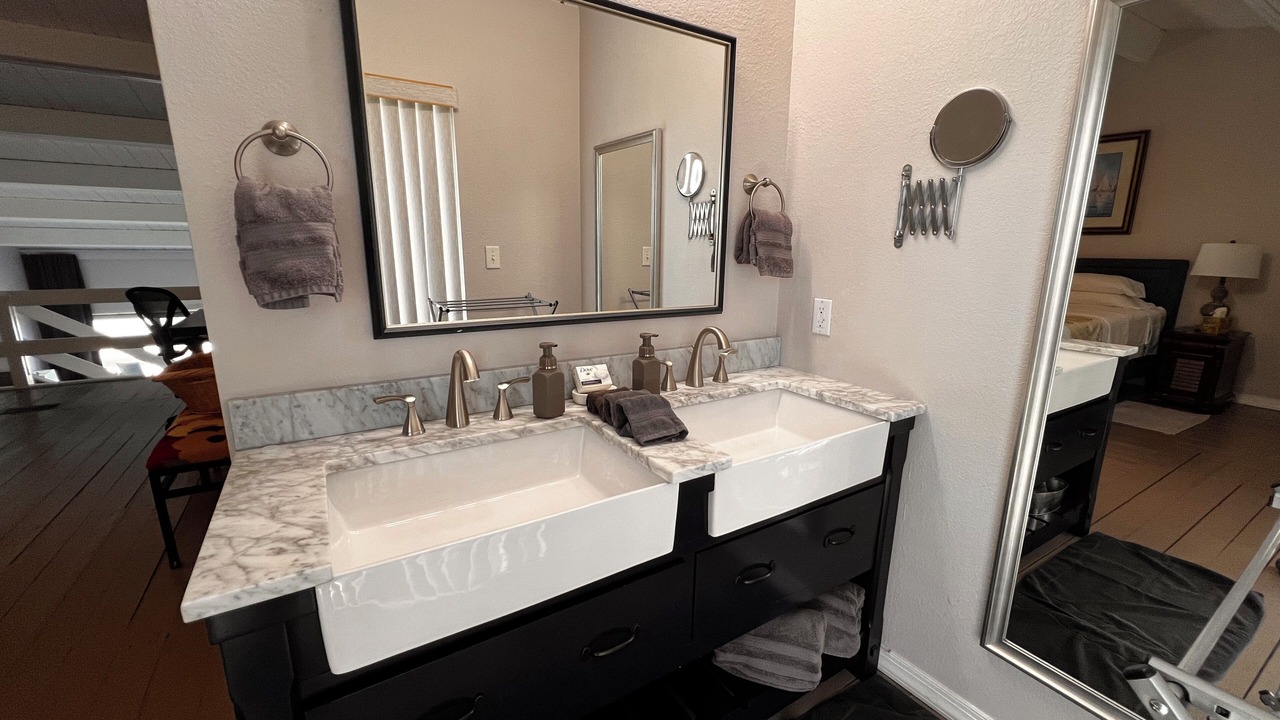 Photo of Bedroom in Melbourne Beach